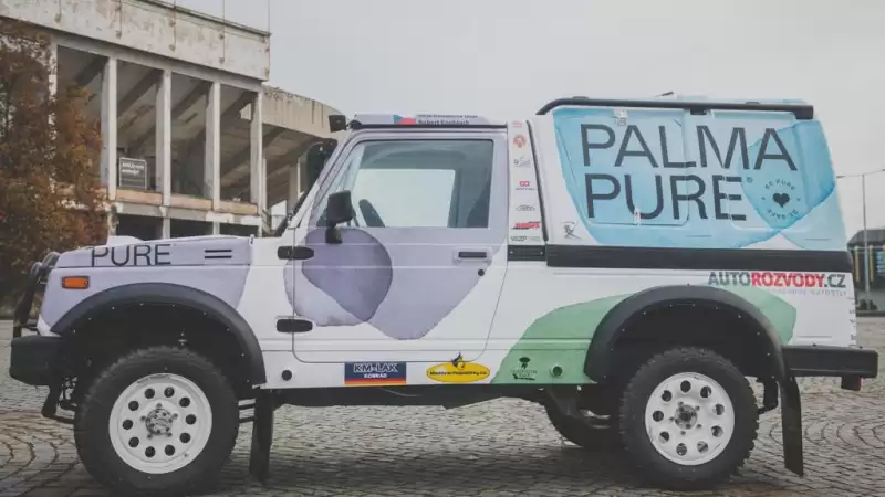 Branding a focení dakarského speciálu Ollií Roučkové